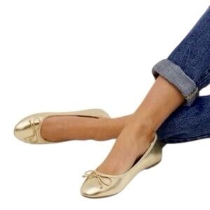 Margaux Women’s Shimmering Gold THE FONTEYN Almond Toe Flats- Size EU 40/ US 9.5